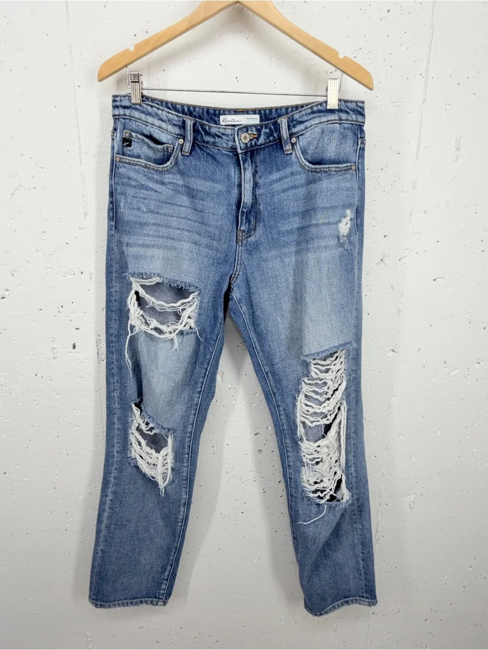 KanCan Size 29 High Rise Boyfriend 100% Cotton Distressed Jeans